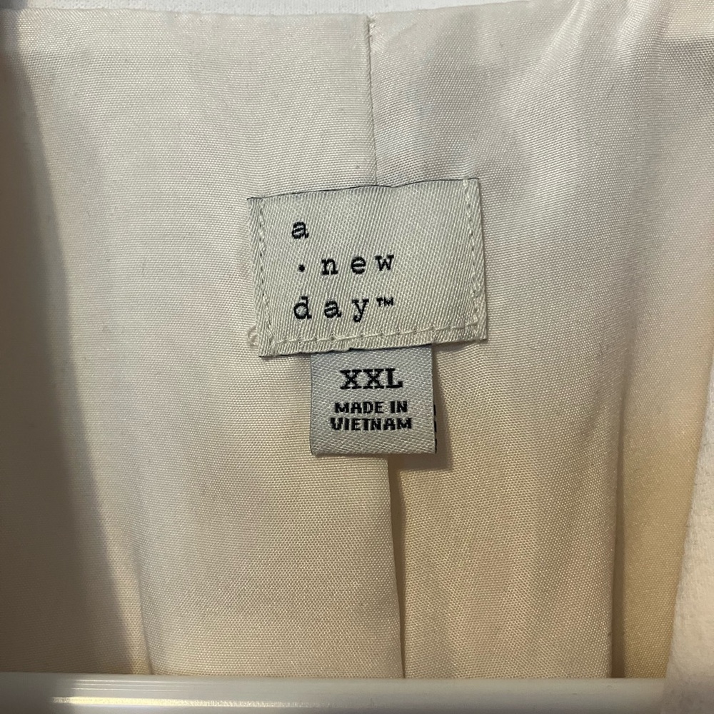 a new day Women's Cream Blazer NWOT XXL - Picture 3 of 4